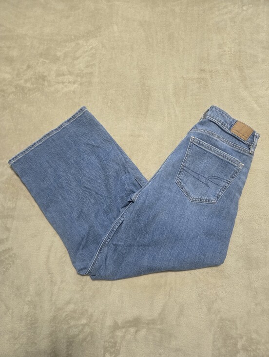 American Eagle Outfitters Denim - American Eagle Super High-Rise Baggy Wide Leg Jeans Womens Size 4 Short (28x27)